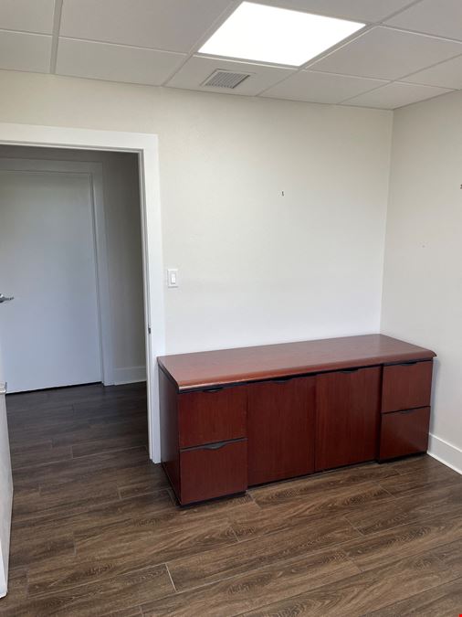 Totally Renovated Downtown Office Space!