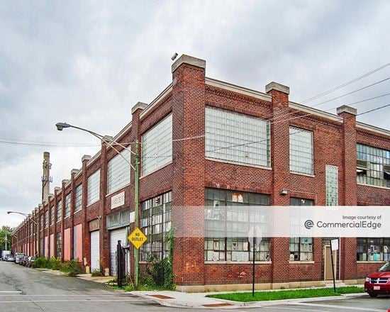 Preview of Industrial space for Rent at 4850 West Bloomingdale Avenue
