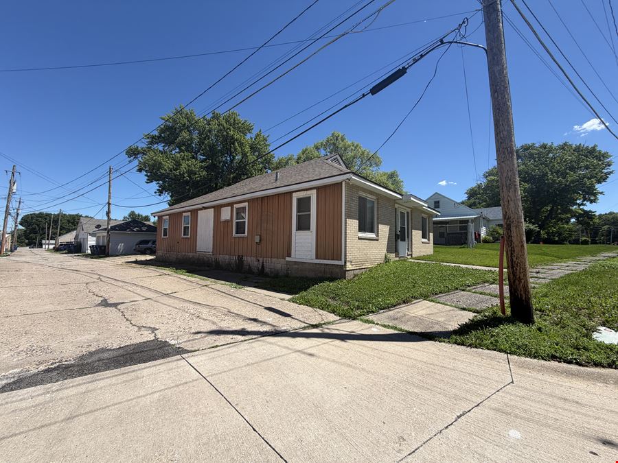 3721 5th Ave, Sale