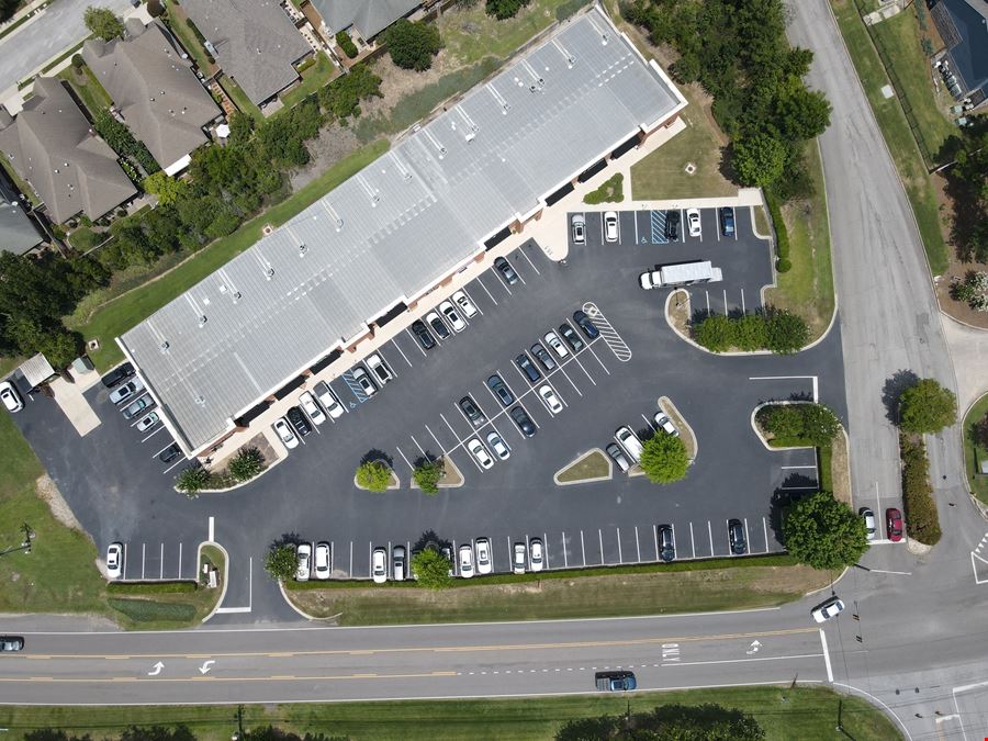 Cahaba River Road Retail Center