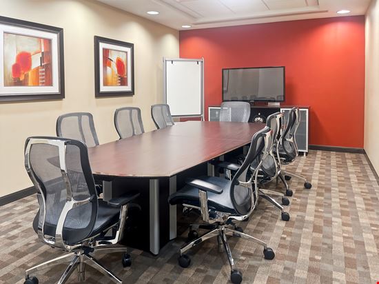 Regus - Vero Beach – Miracle Mile Plaza