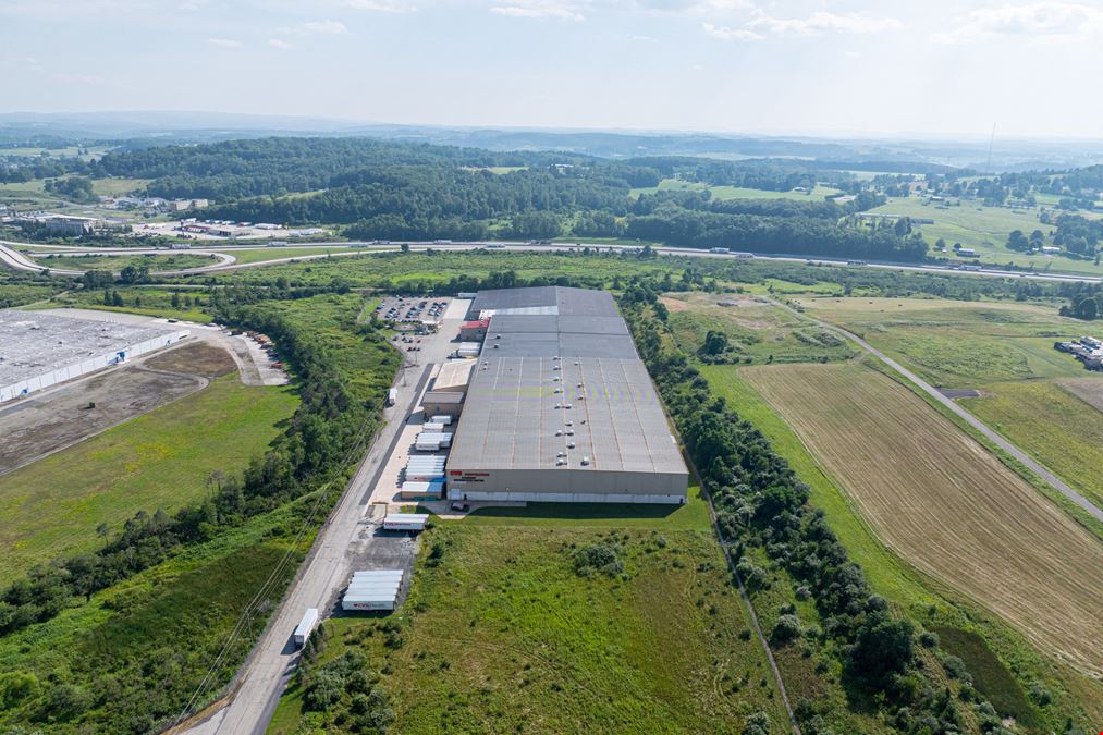 Premier Warehouse Distribution Facility For Sale