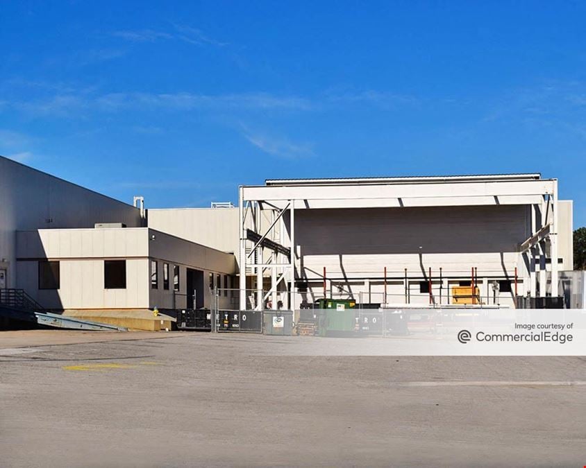 611 Atlantic Center Complex