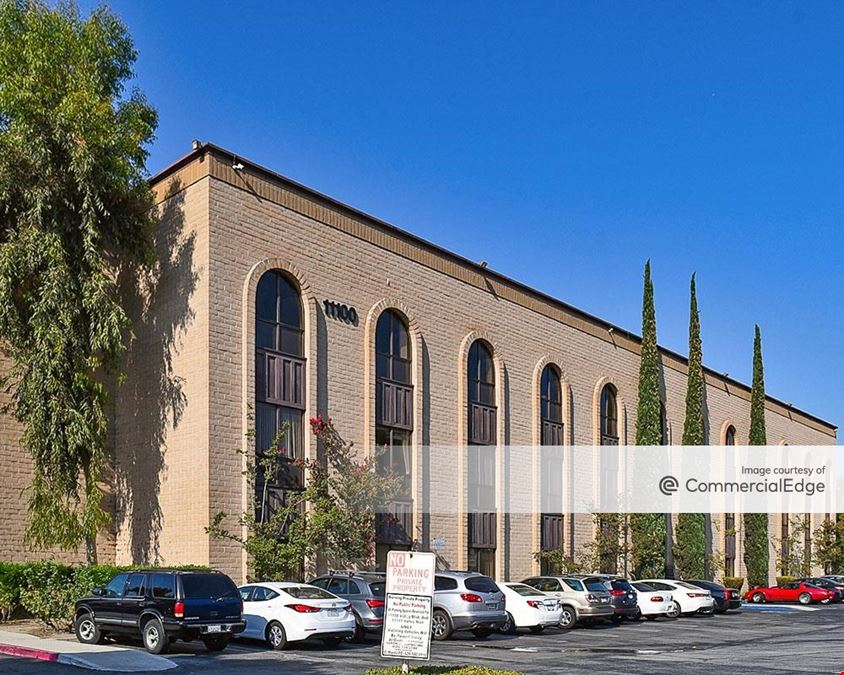 El Monte Executive Plaza