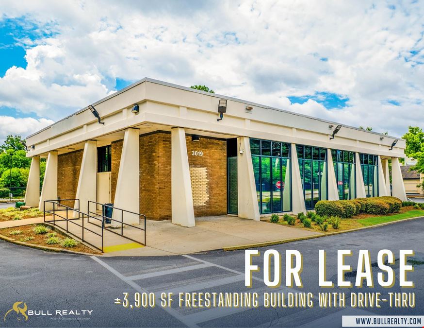 ±3,900 SF Freestanding Building with Drive-Thru