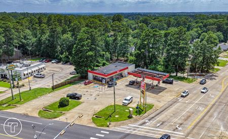 Preview of Retail space for Sale at 2851 N Eastman Rd
