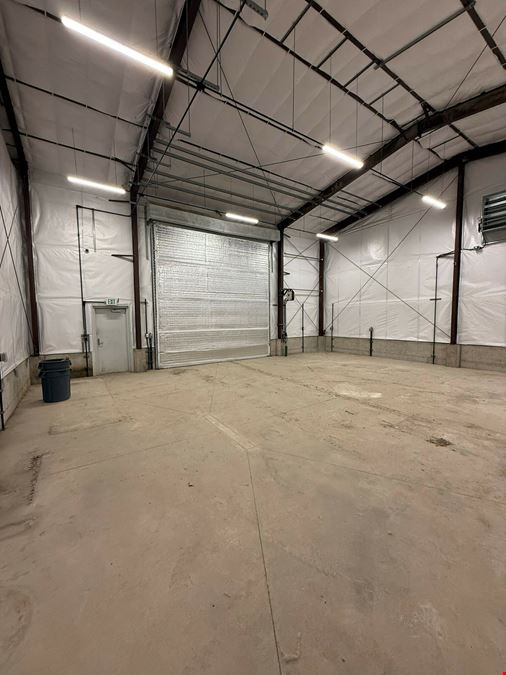1,600 SF Industrial Building
