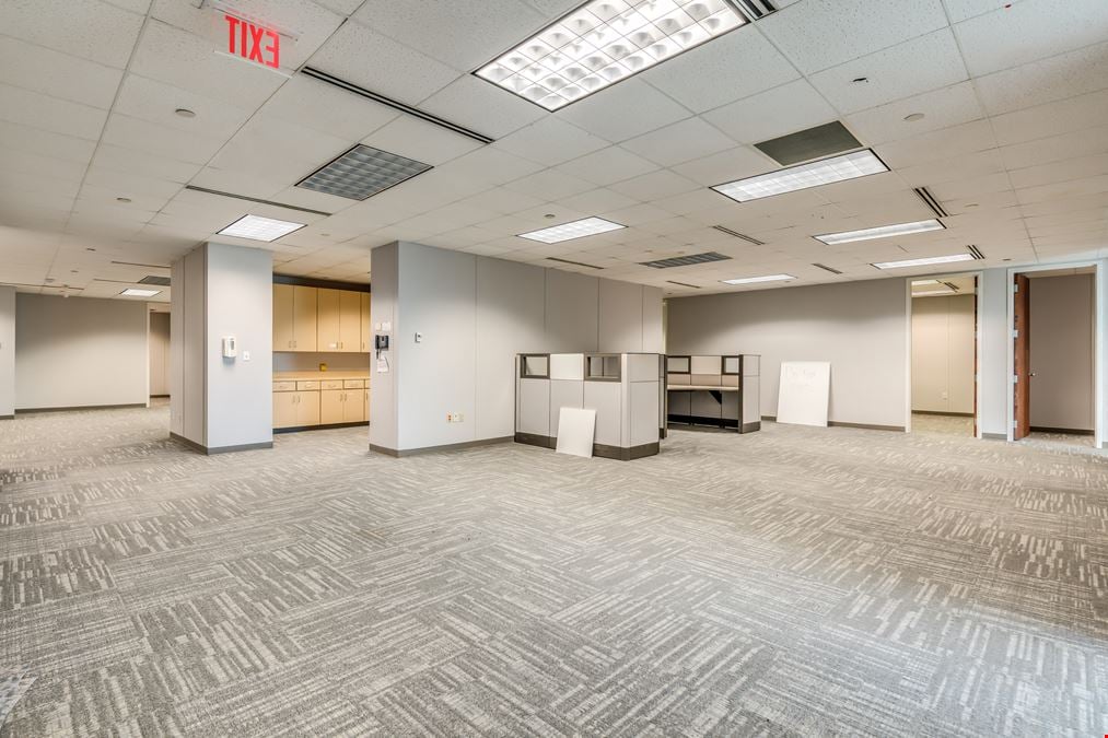 1 Retail Dr