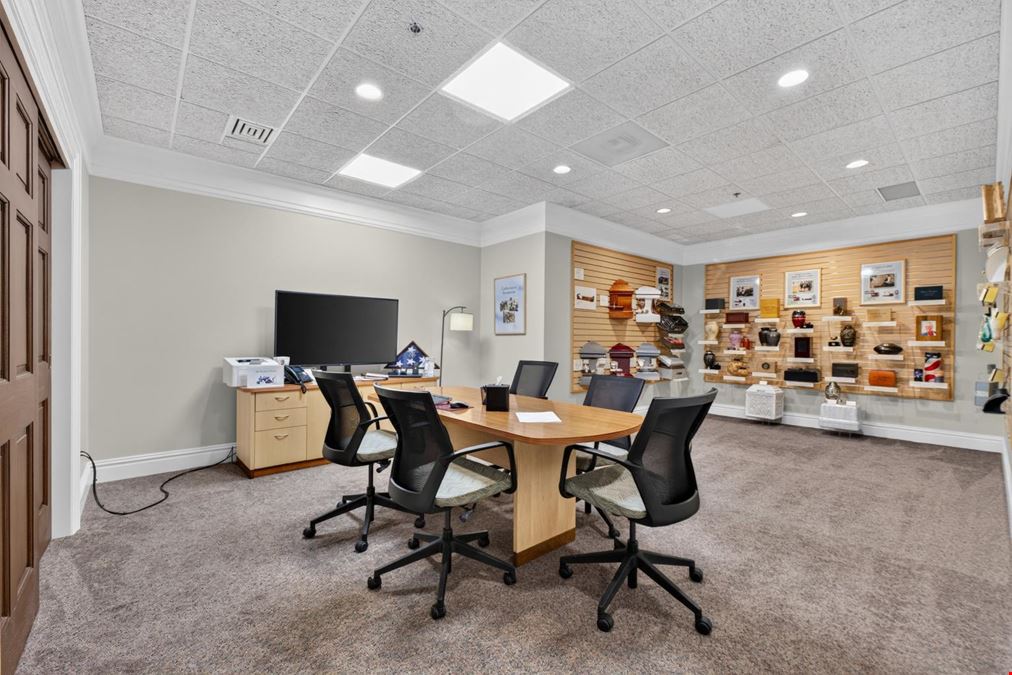 Prominent Chesterfield Commercial Property