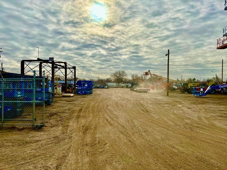 7100 & 7140 Eudora Dr