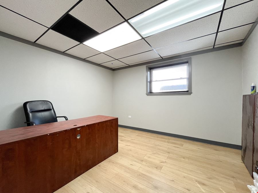 ±4,500 SF Automotive Shop with Equipment on Main St