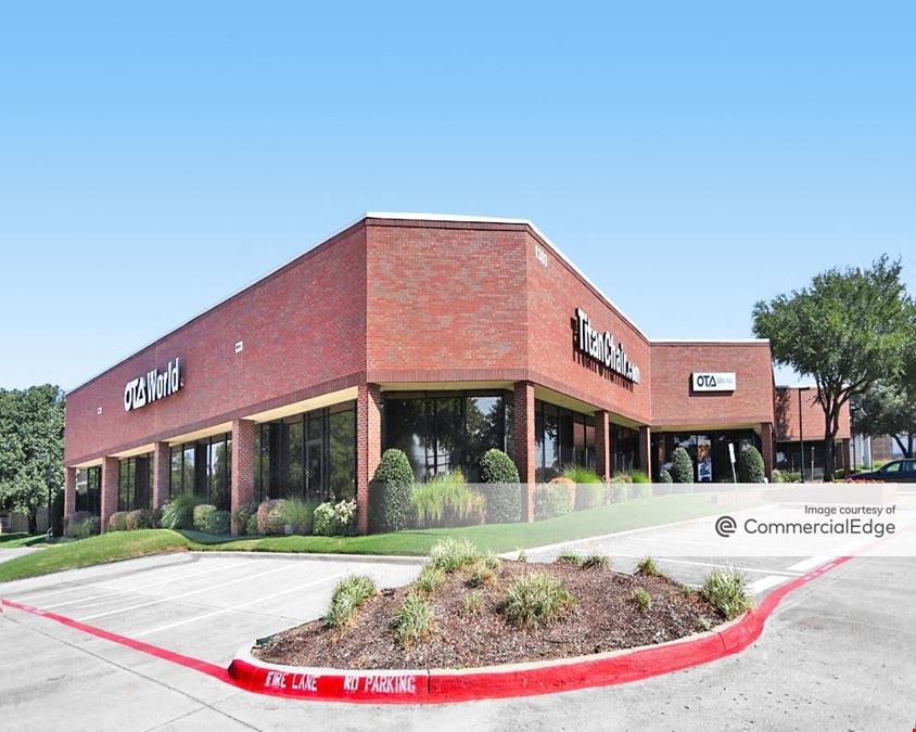 1303 Marsh Lane