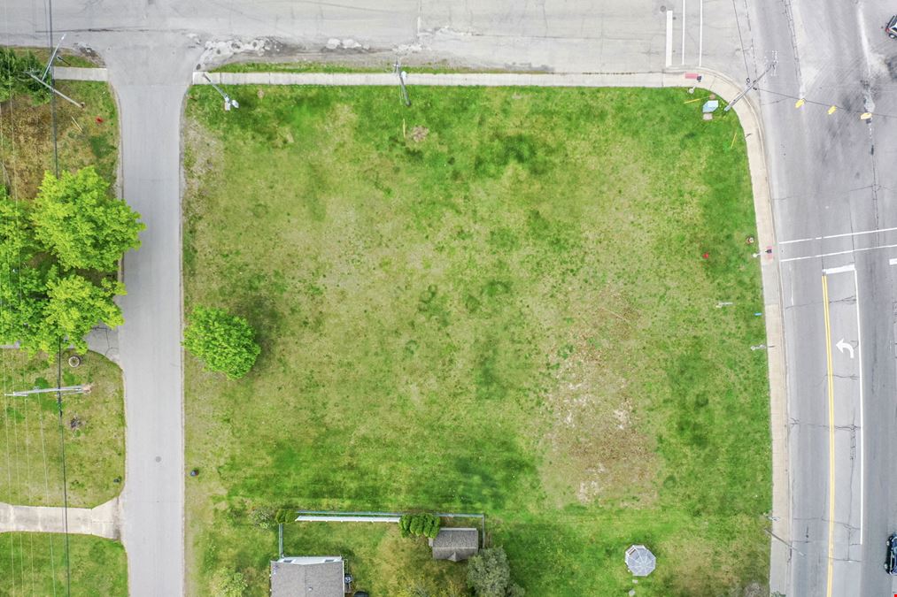 Corner Parcel Commercial Development Opportunity