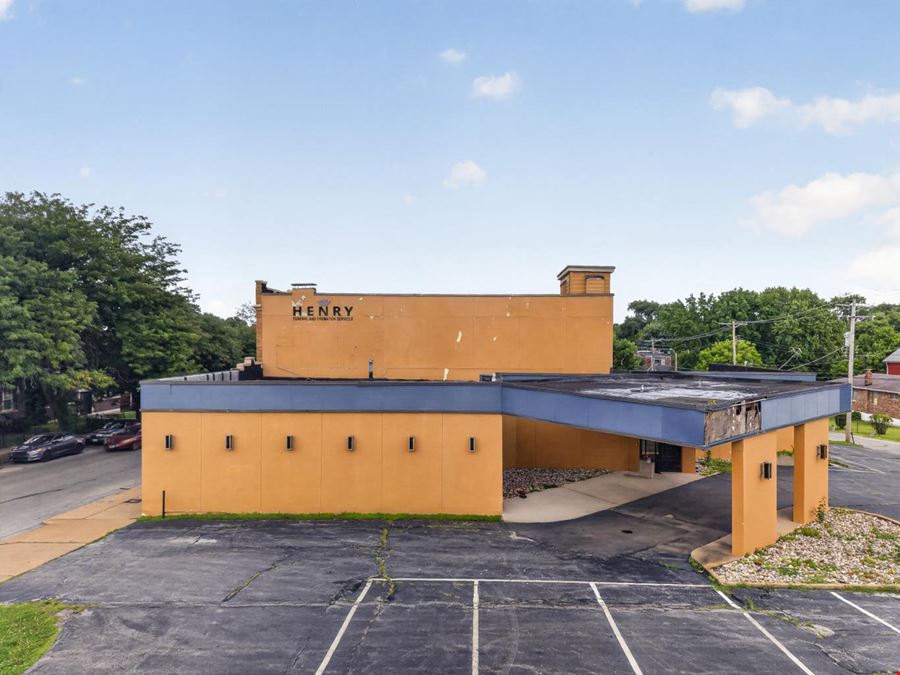 Dutchtown Commercial Property