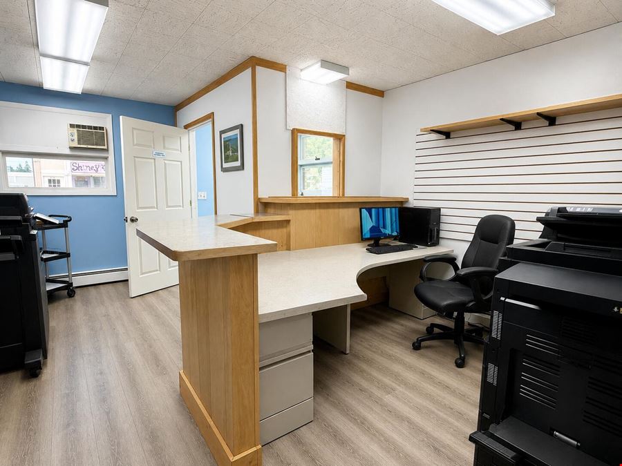 312 W Elm St