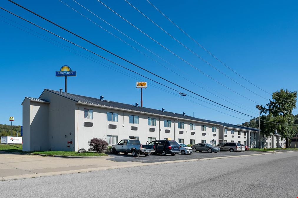 Lender Driven Sale | Days Inn & Suites St. Louis MSA | 84 Rooms | 80K VPD