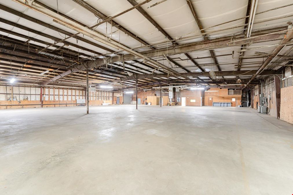 Warehouse for Lease