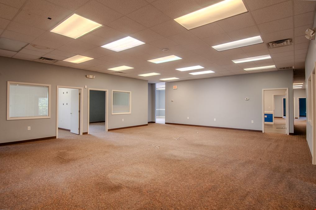 2279 Raleigh Ct