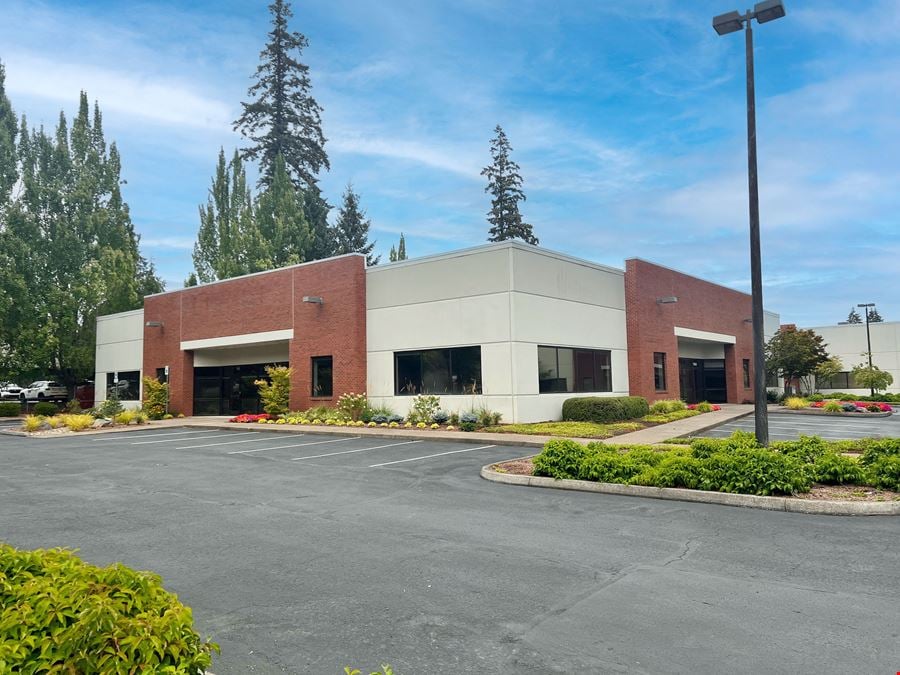 Boones Ferry Business Park, Building 5