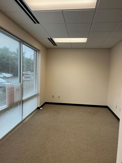 Lynnbrooke Centre Condo | Suite 112