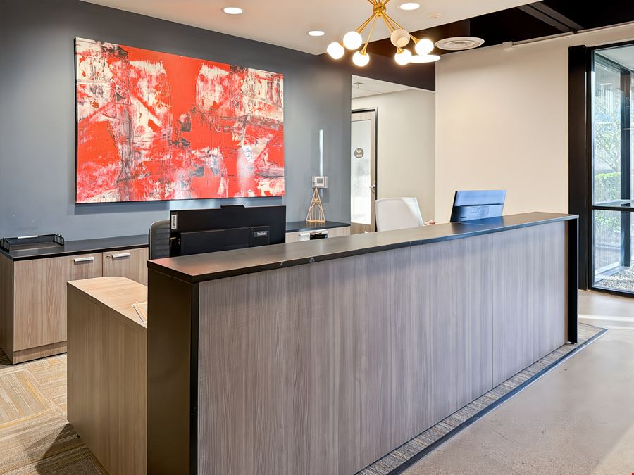 Regus - Phoenix - The Peak