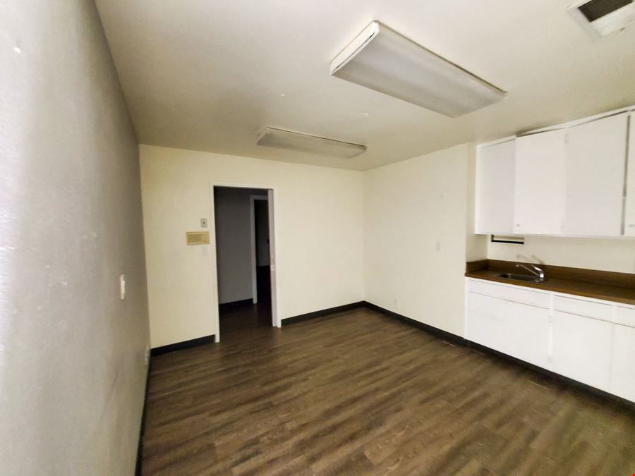 18031 HWY 18 Suite #B