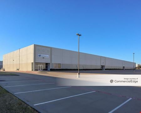 Preview of Industrial space for Rent at 600 Railhead Road