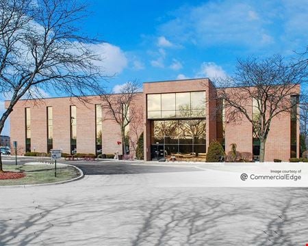 Preview of Office space for Rent at 970 N. Oaklawn Avenue