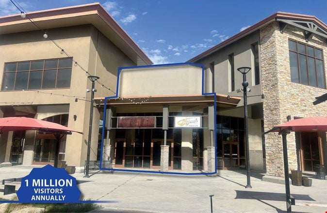 Preview of Retail space for Rent at 7609 West Overland Road