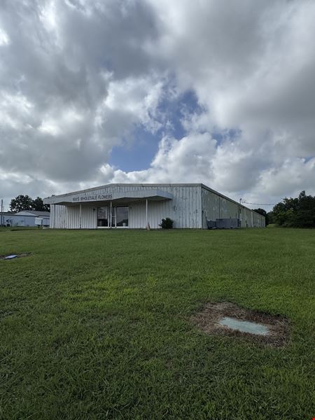 Preview of Industrial space for Sale at 629 Rutherford St