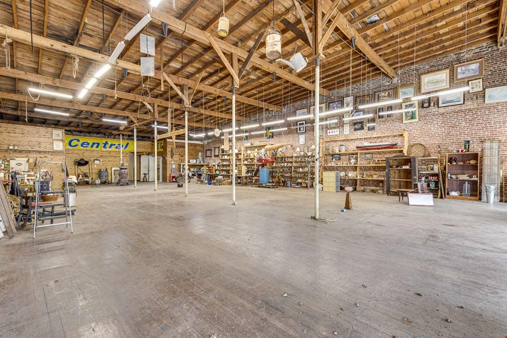 351 W Main St