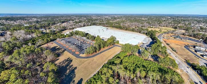 ±79,417 - ±271,352 SF Industrial Space Available for Lease