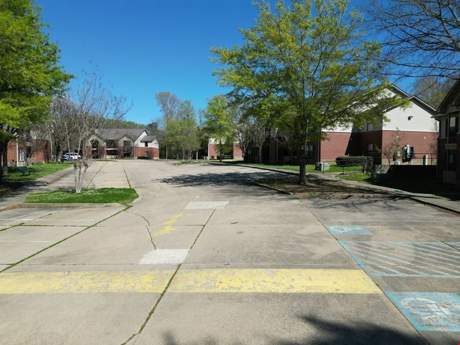 Chapel Ridge Apartments