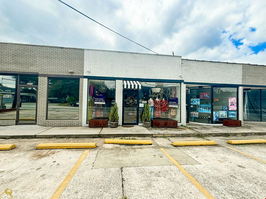 ±1,150 SF Retail Space For Lease in Ingleside Village