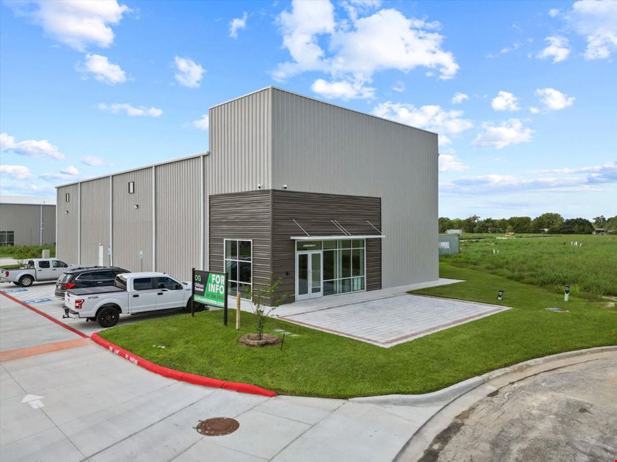 Rosenburg, TX Warehouse for Rent #1554 | 1,500-10,500 sq ft