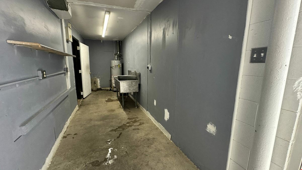 1233-1309 Eubank Blvd. NE
