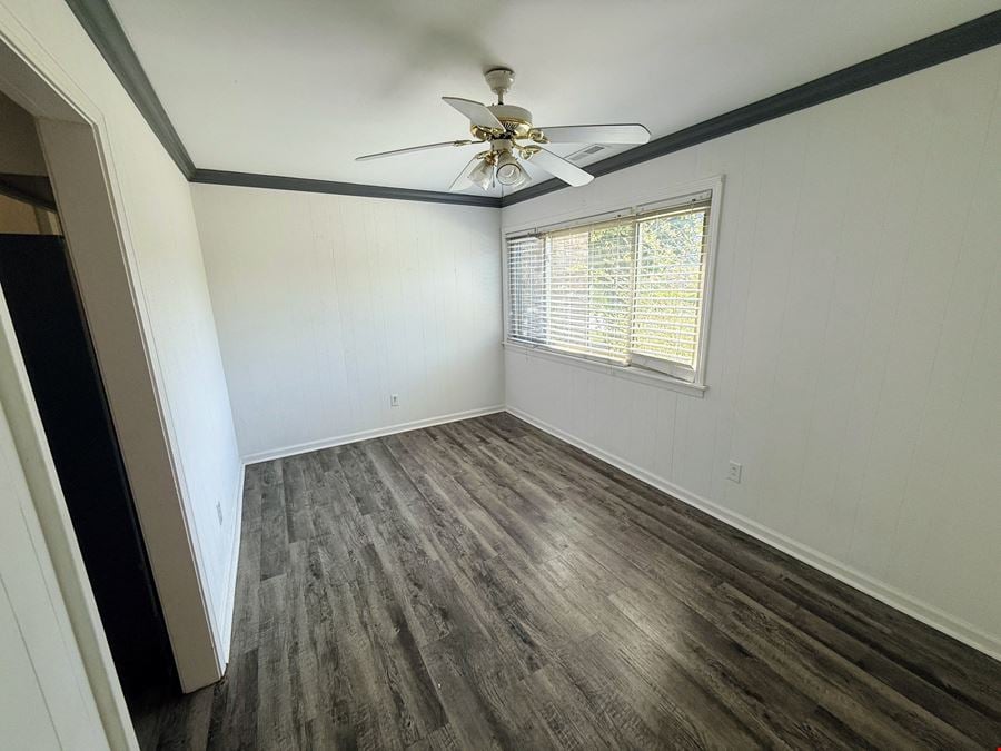 3190 Bellwood Dr