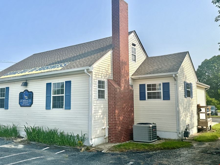 Free Standing Retail Building