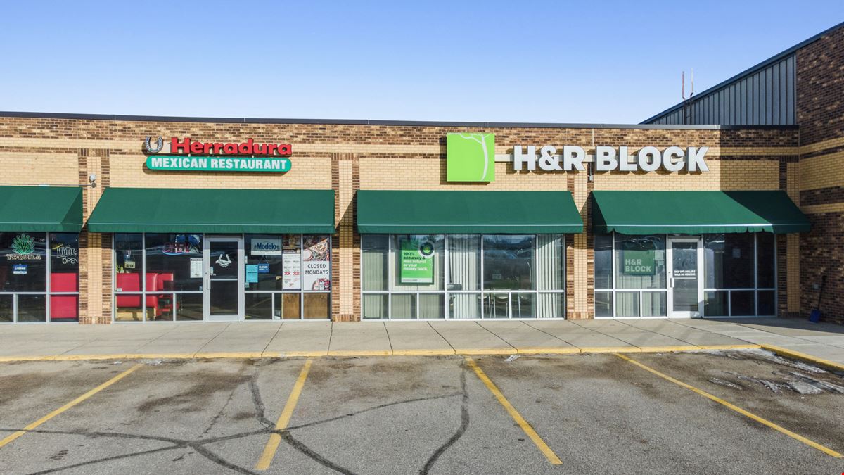 12 West Marketplace