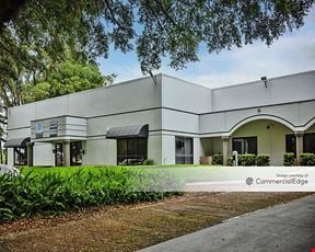 Parke East Commerce Center