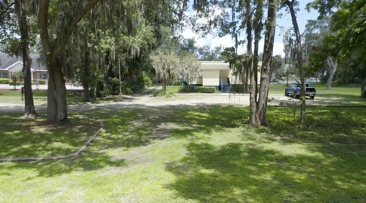 440 Kingsley Ave