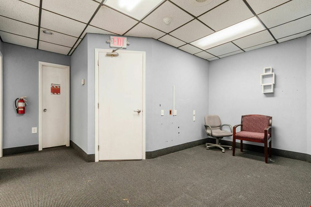 5180 E Main St, Suite E2
