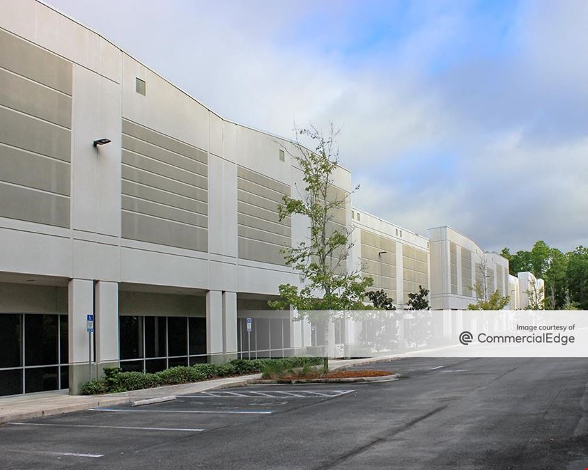Crossroads Distribution Center - Building 200