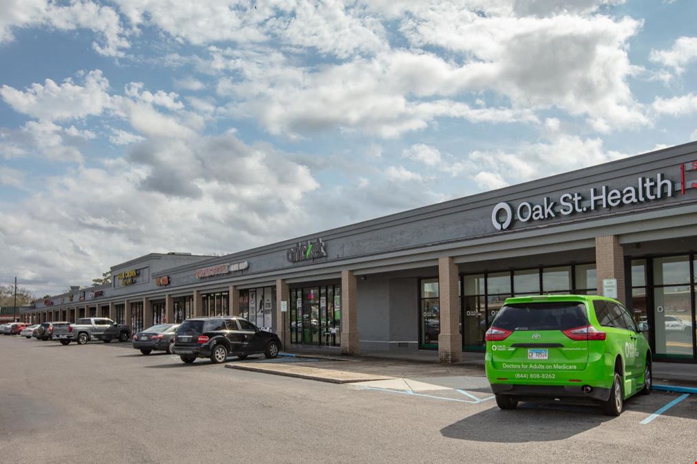 Delmont Village Shopping Center