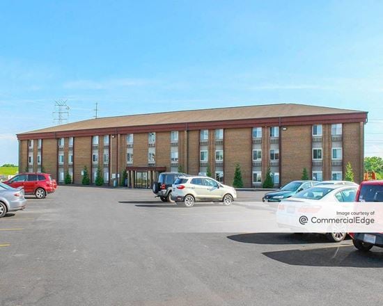 Preview of Office space for Rent at 4030 Mount Carmel Tobasco Road #115