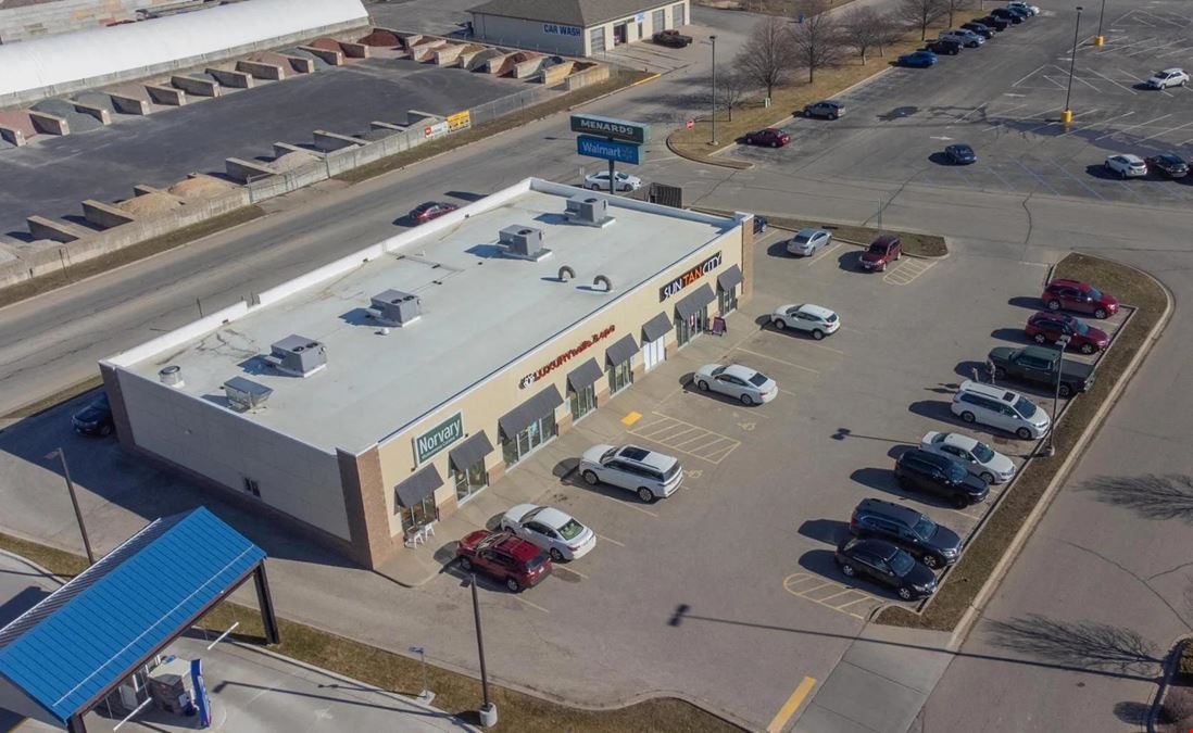 1035 Frontenac Dr - Winona Retail Center For Sale