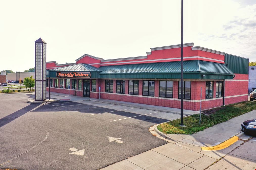 108 1st Ave. NE