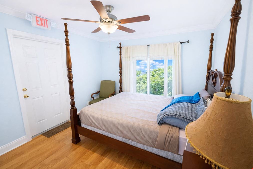 Fully Licensed 6-Bed Assisted Living Facility