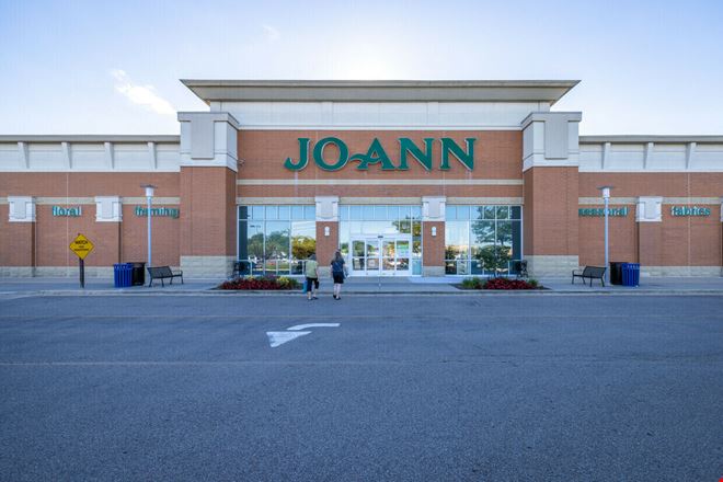 Preview of Retail space for Rent at 702-718 Commons Dr