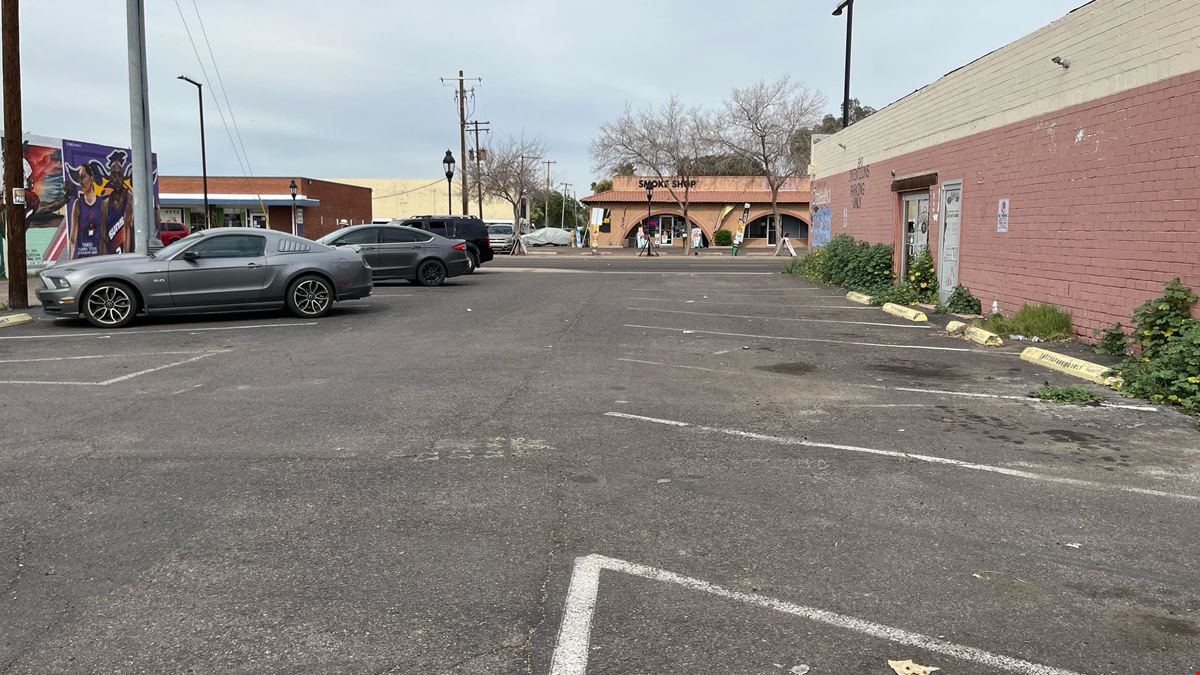 5533-5539 W Glendale Ave